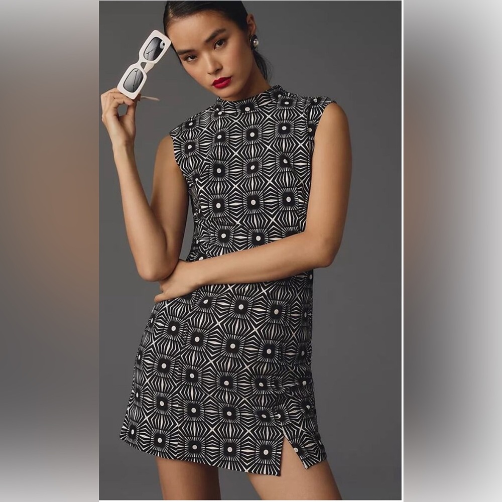 nwt by ANTHROPOLOGIE sz M Mock-Neck Sleeveless Seamed Dress black white
